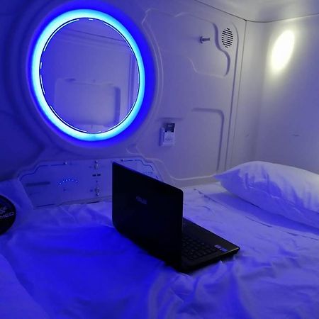 Capsulas Descanso Terminal Bogotá Eksteriør billede