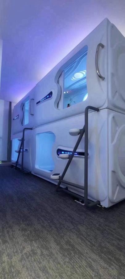 Capsulas Descanso Terminal Bogotá Eksteriør billede